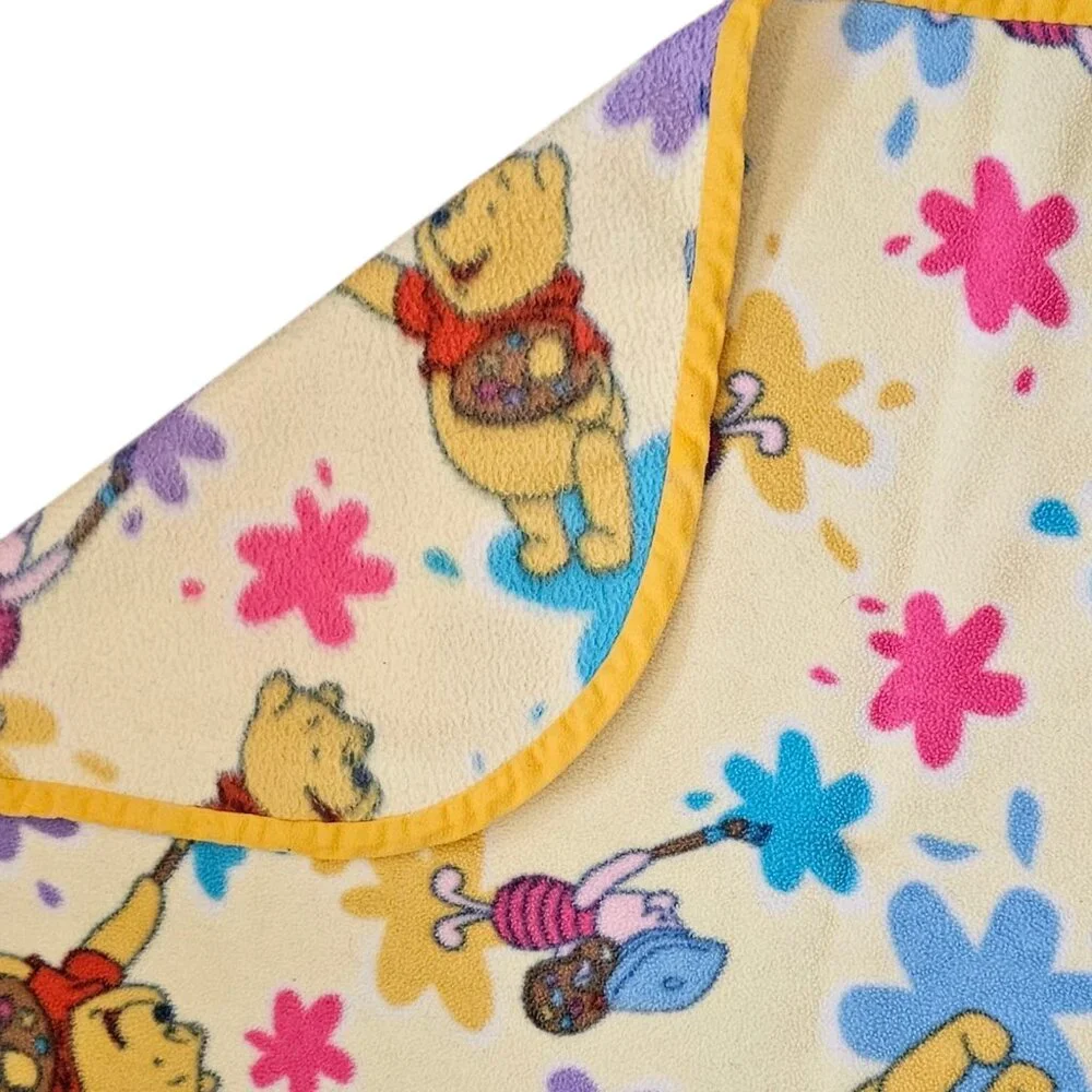 Vintage Y2K Winnie The Pooh Blanket Fleece Light‎ Yellow Piglet Painting 38x54